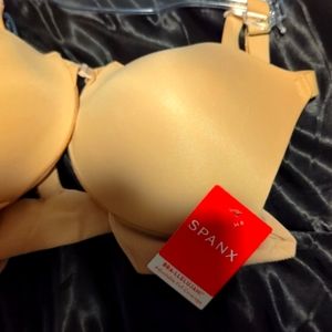 Spankx bra's Bra- llelujah Racerback